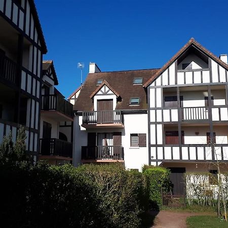Studio Cabourg - Home-Varaville Avec Jardin Dış mekan fotoğraf